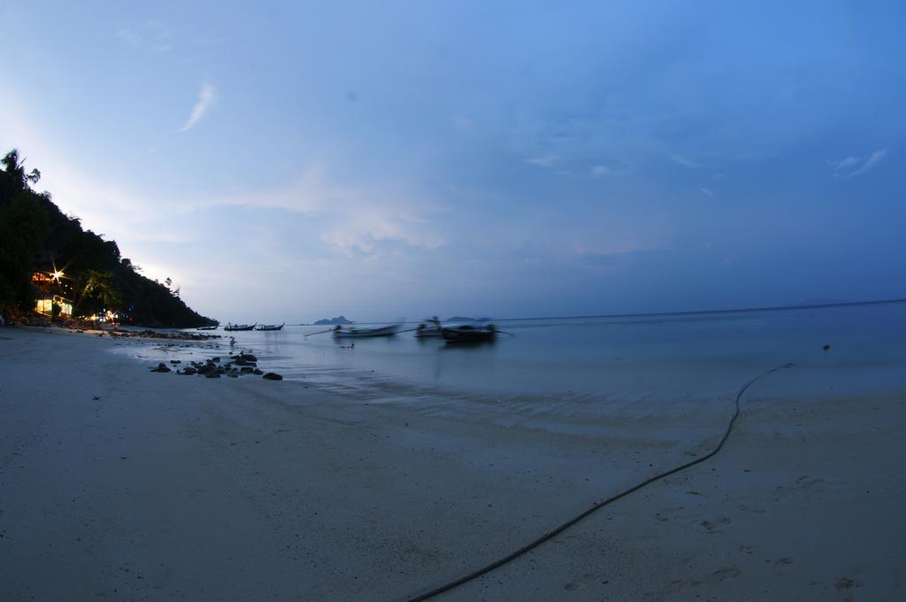 Rantee View Bungalow Phi Phi-eilanden Buitenkant foto